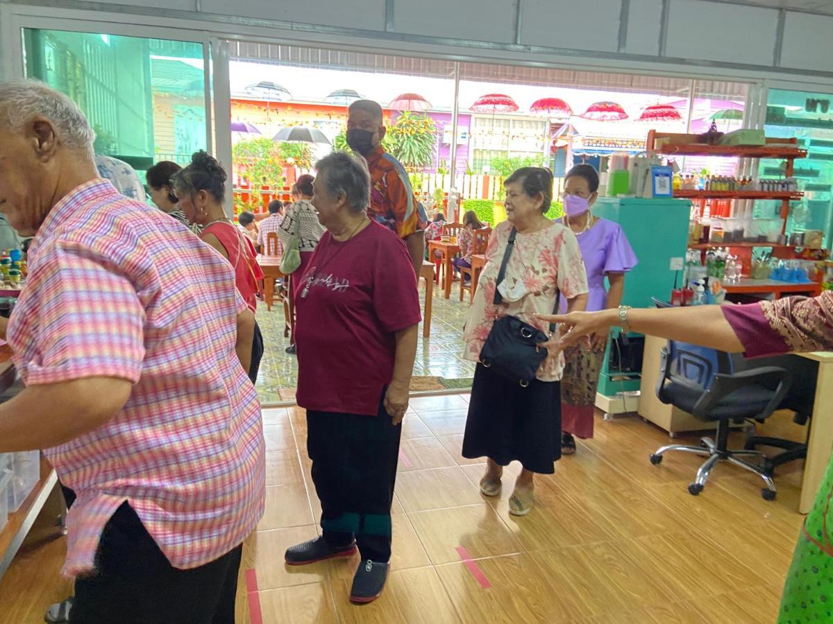 บุญจินดา รีสอร์ท Ban Bang Phayom 外观 照片