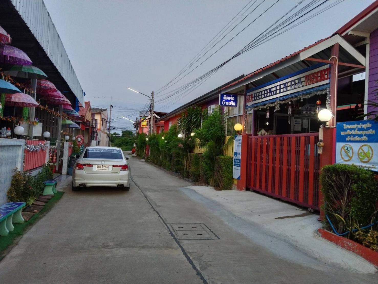 บุญจินดา รีสอร์ท Ban Bang Phayom 外观 照片