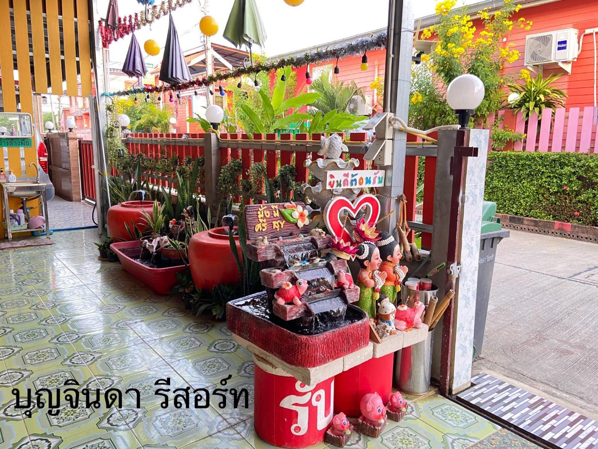 บุญจินดา รีสอร์ท Ban Bang Phayom 外观 照片